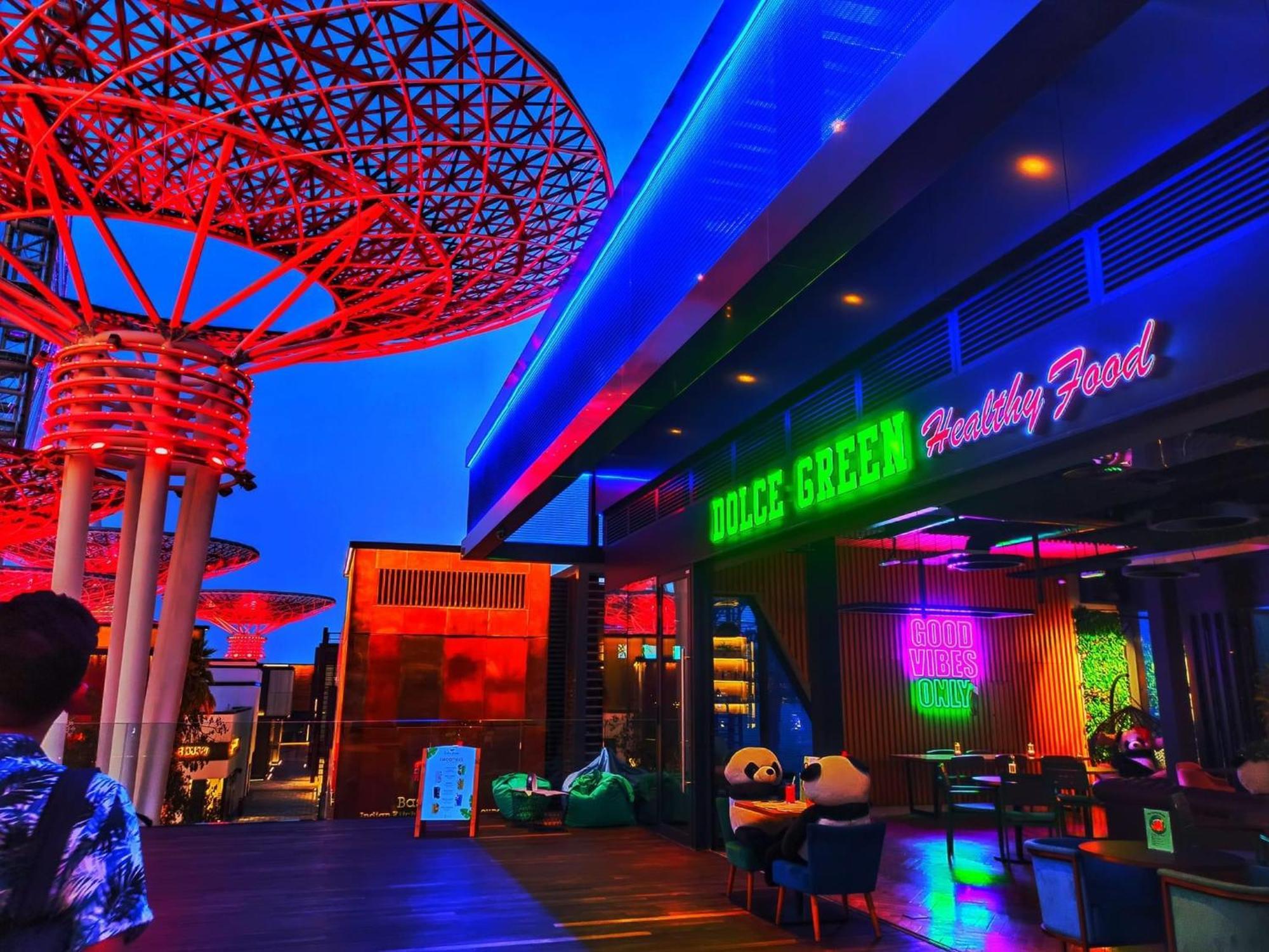 Seaview Beach Hostel Jbr - Walk To Beach - Gym - Pool - Metro Station Dubaj Kültér fotó