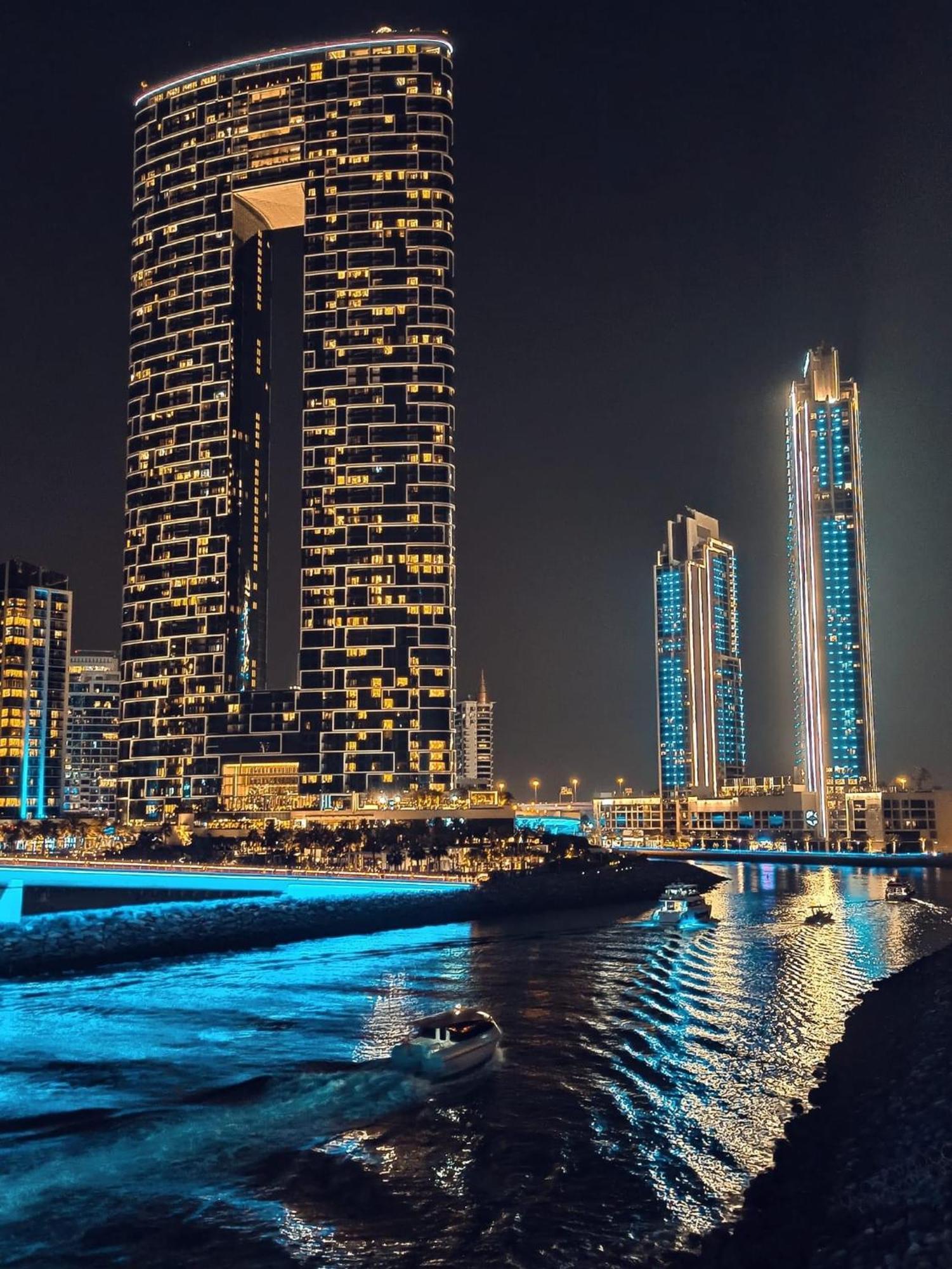 Seaview Beach Hostel Jbr - Walk To Beach - Gym - Pool - Metro Station Dubaj Kültér fotó